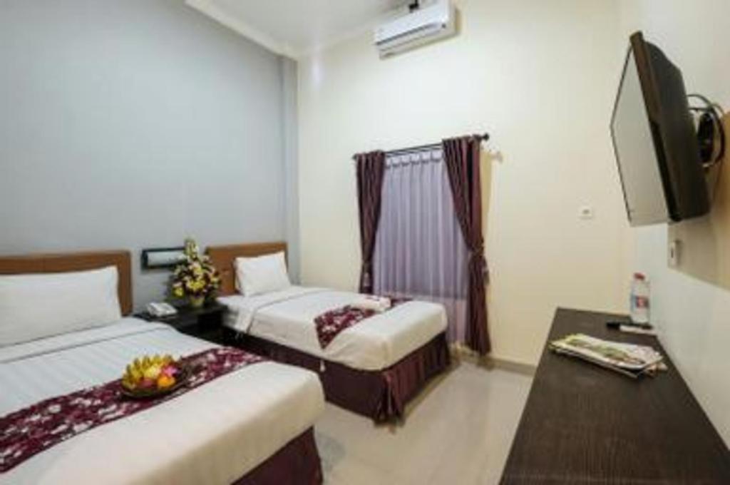 Malioboro Garden Hotel Yogyakarta Exterior foto